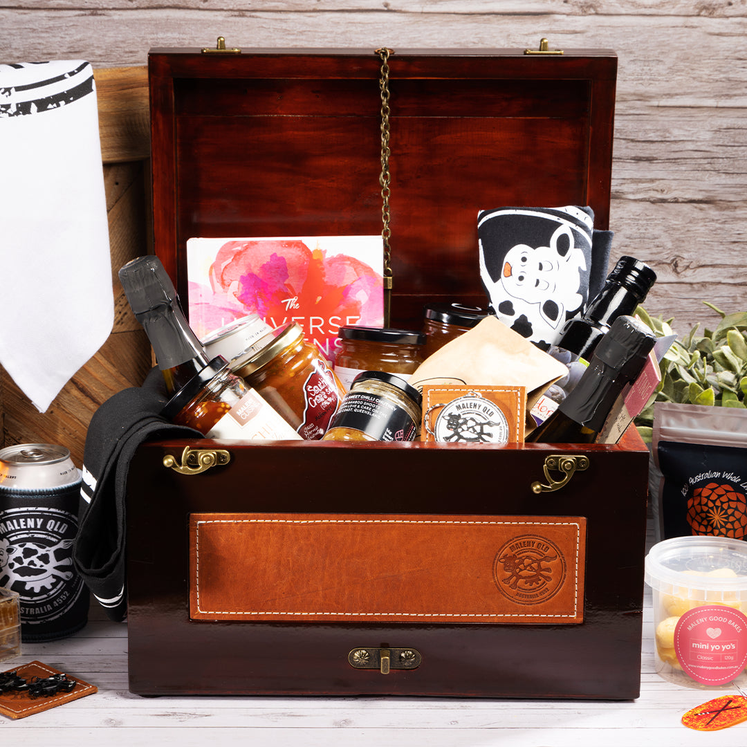 'Leather and Wood' Luxury Hand-Made Hamper