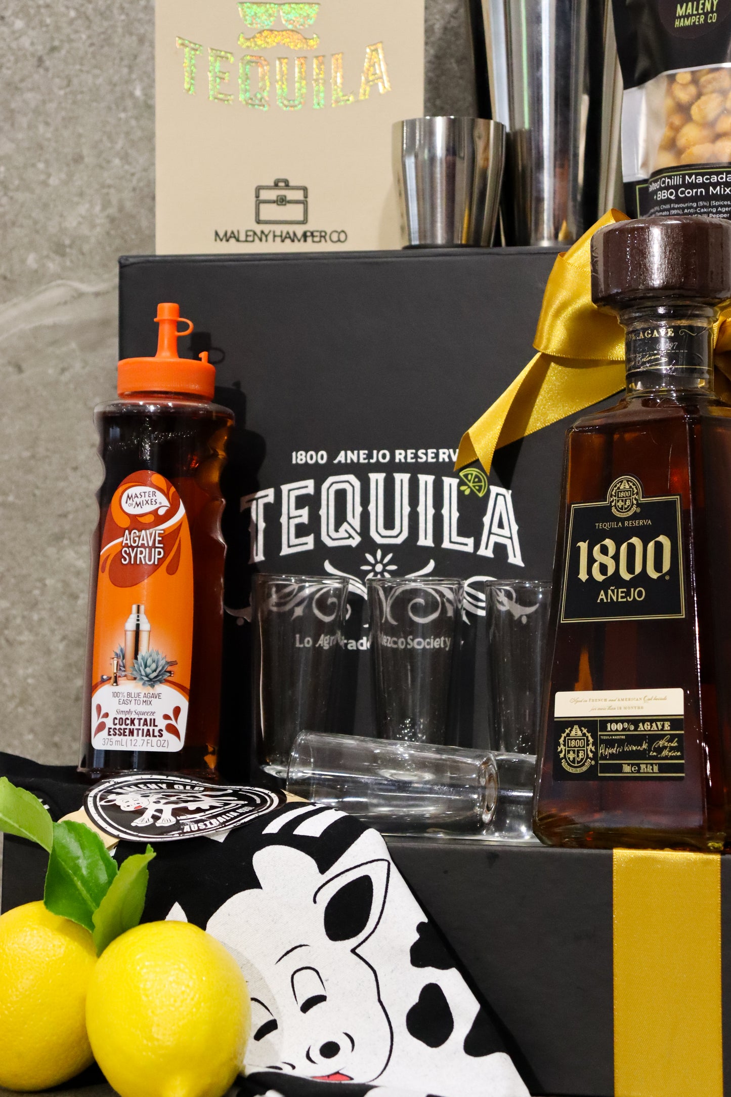 Tequila Reserva 1800 Anejo Hamper